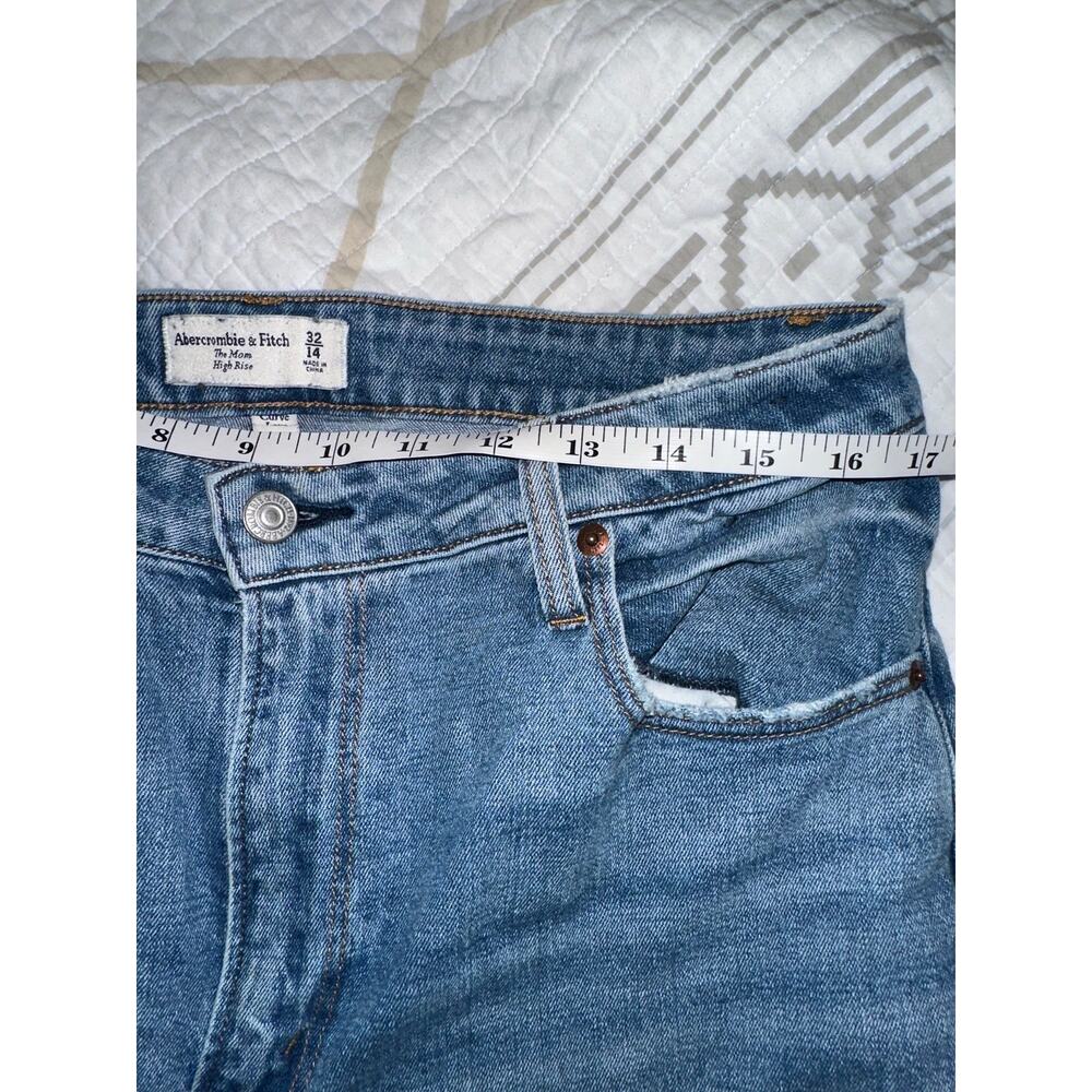 Abercrombie & Fitch The Mom High Rise Curve Love Jeans Women’s 32 14 Medium Wash - Picture 4 of 7